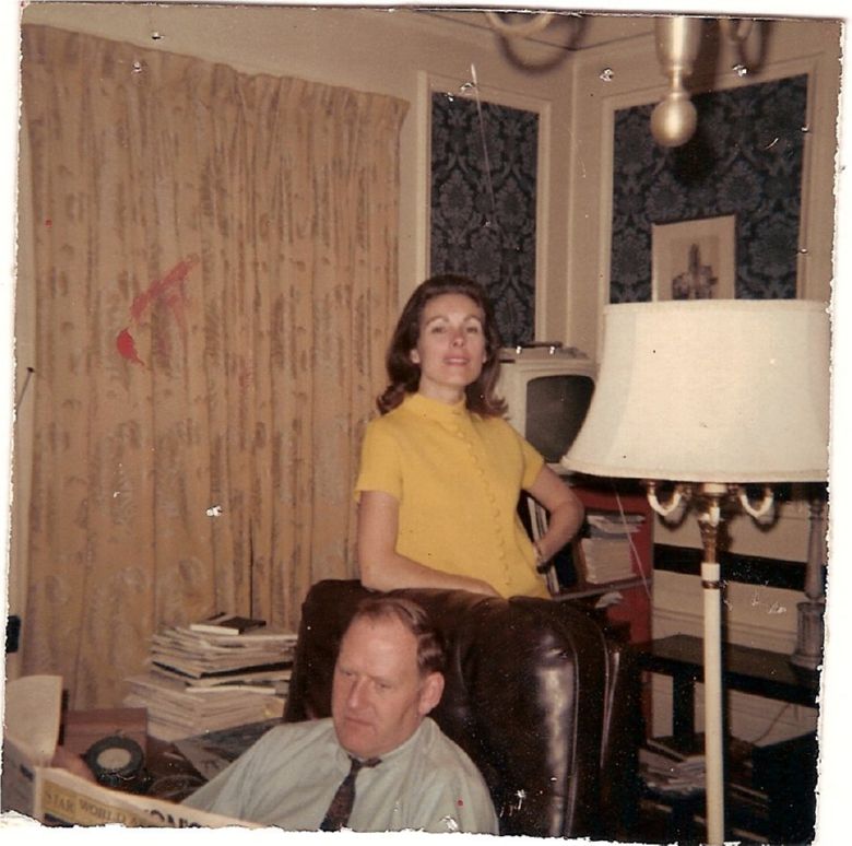 333 Mom n Dad in Fremont Den 1960's